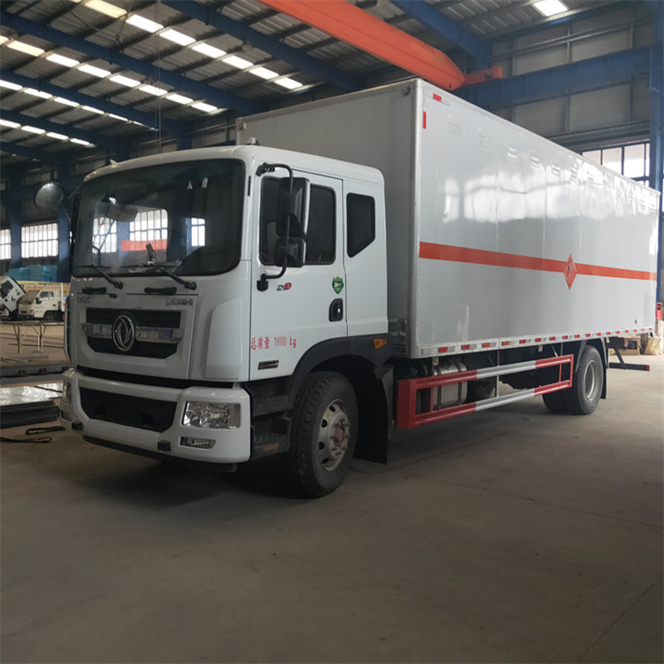 東風(fēng)D9爆破器材運(yùn)輸車,10噸炸藥運(yùn)輸車