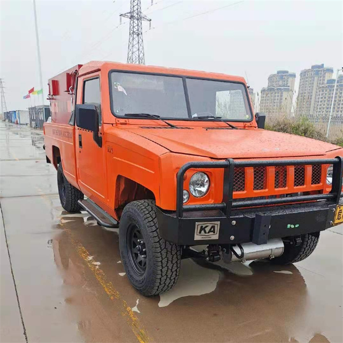 井下礦用1.5噸無軌柴油炸藥運輸車