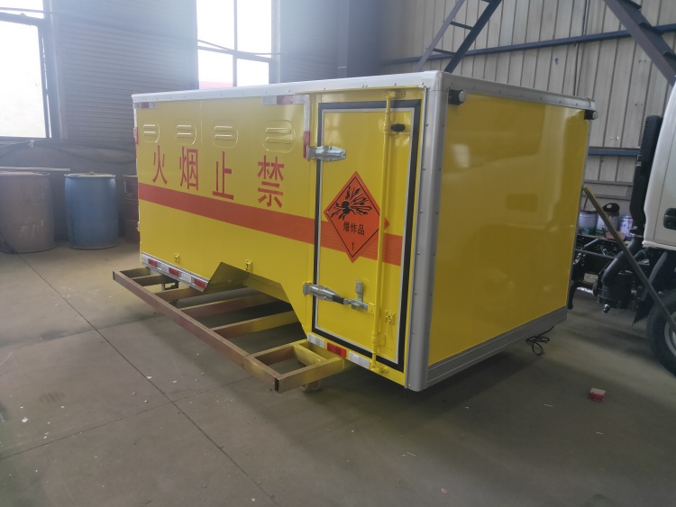 炸藥車廂定制 礦山爆破器材運(yùn)輸車廂 礦用火工品車廂